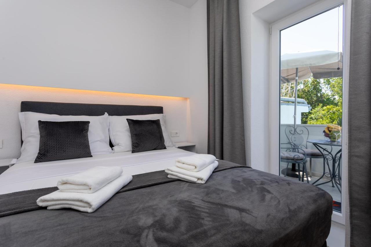 Apartments San Leopoldo Crikvenica Exterior photo